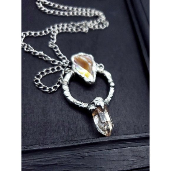 Sea shell and quartz crystal necklace handmade gothic fantasy metalwork jewelry - Picture 1 of 12
